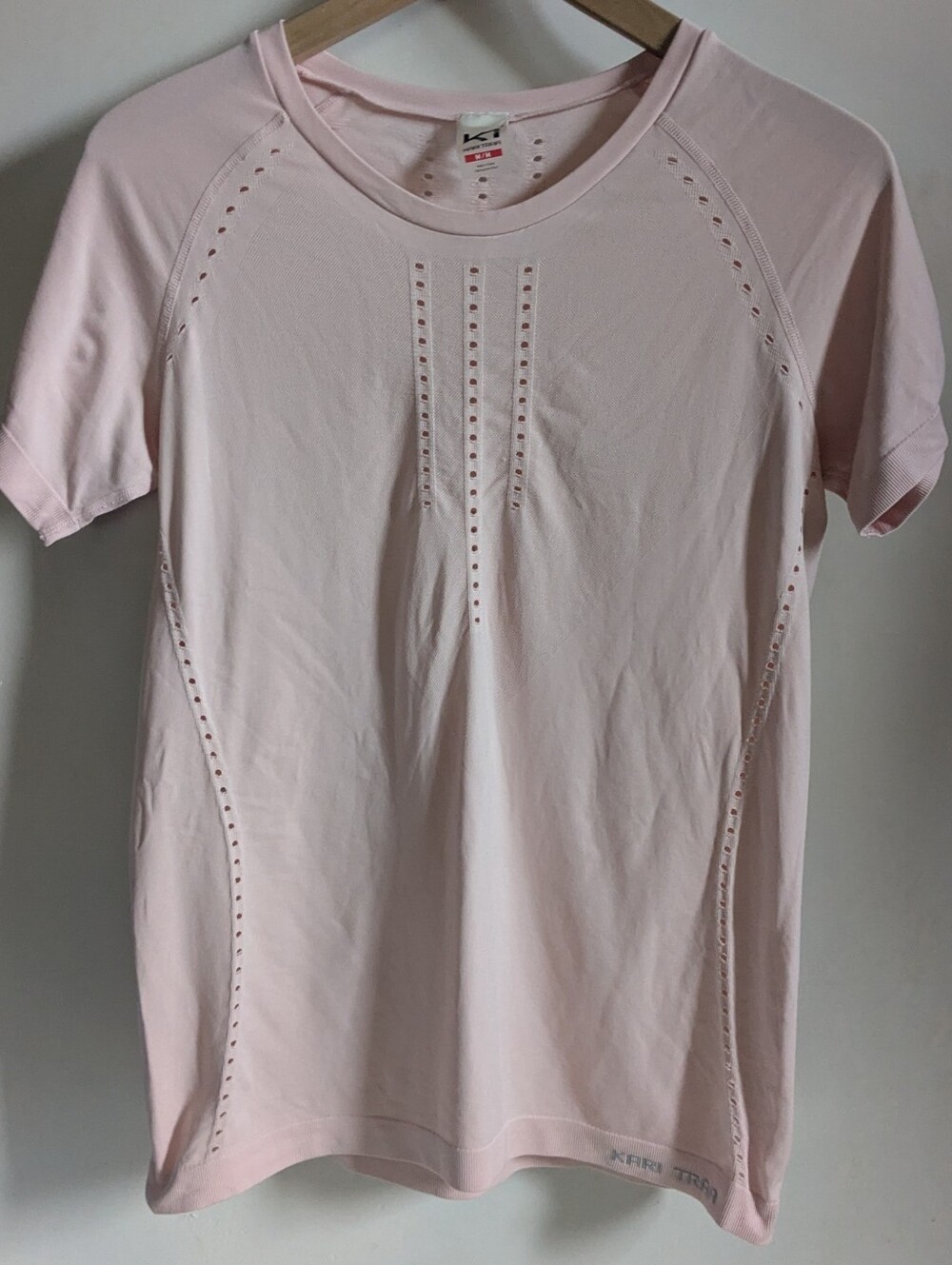 Kari Tara Top Blush Pink Short Sleeve Breathable Wicking Exercise Medium